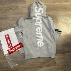 Supreme Hoodie 
