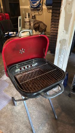 Charcoal grill