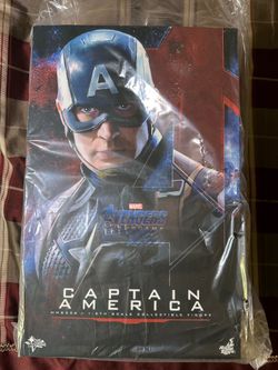 Hot Toys Captain America Avengers: Endgame MMS536 1/6th Scale Action Figure