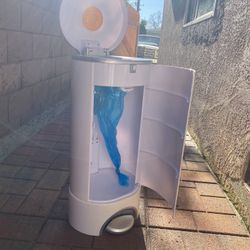 Munchkin Diaper Pail 