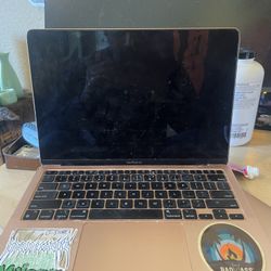 Broken MacBook 2020 Air