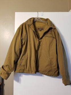 2Mens and 1Ladies Xl Jackets $10. Each