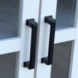 Cabinet Handles Dark Heavy Set Of 6 Measure: 6” Long X 3/4” Wide X 1” Deep