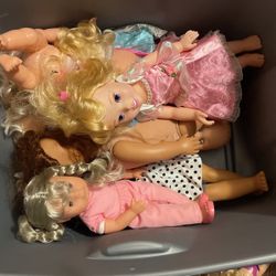 Dolls 