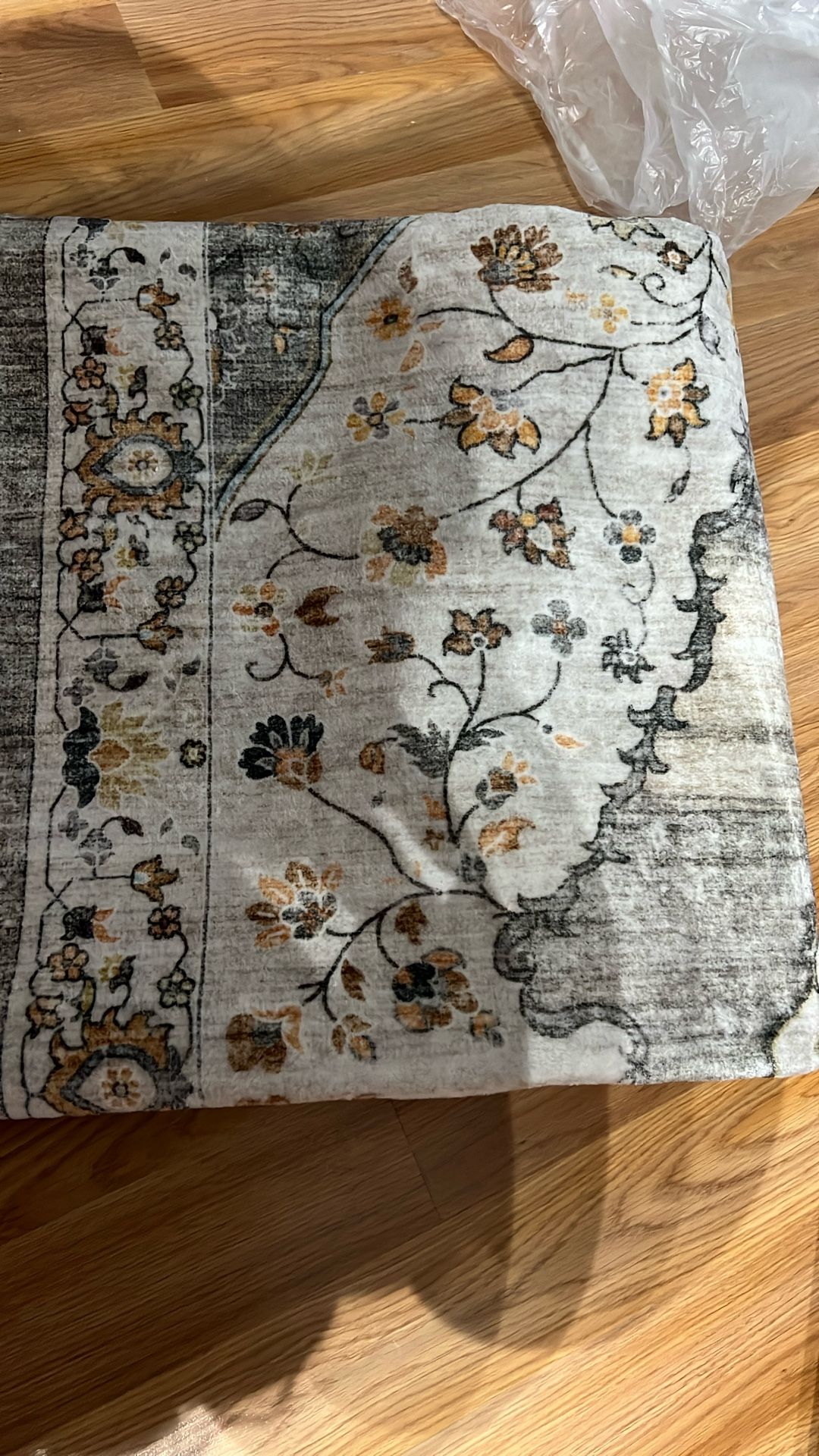 5x7 Velvet Rug