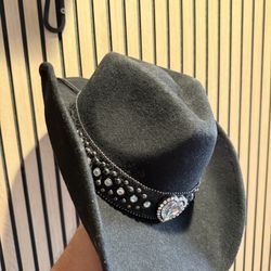Women’s Cowboy Hats 