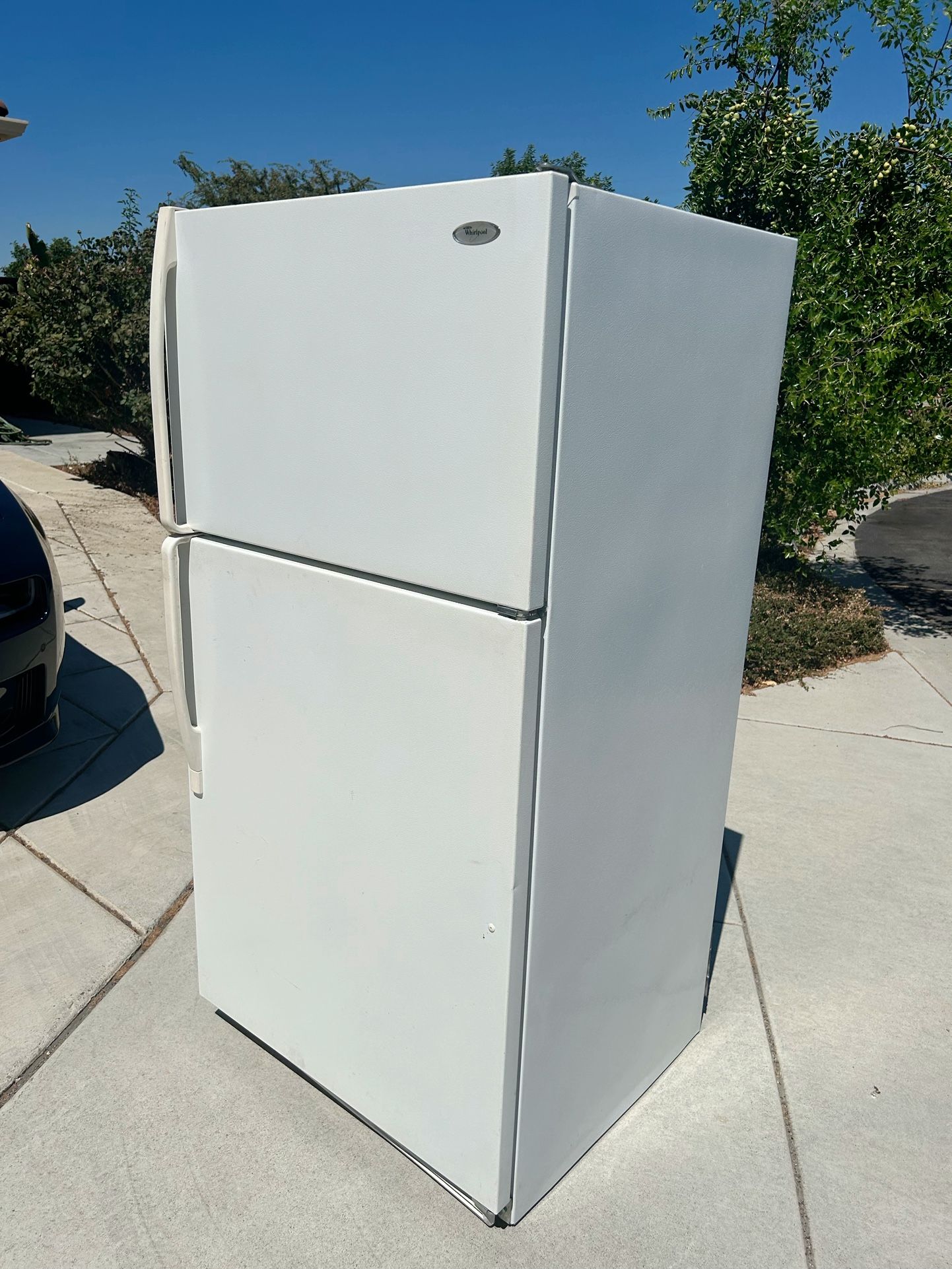 Refrigerator With Great Working Condition