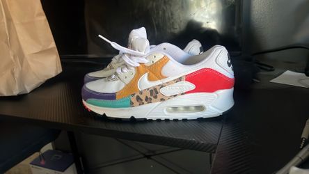 Women’s Nike Airmax Size 10