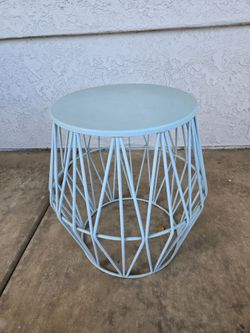 Light Blue Wire Metal Side Table