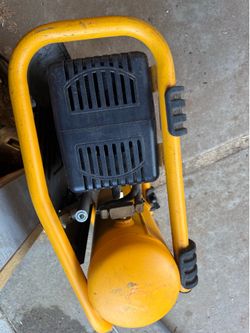 1 gallon air compressor dewalt