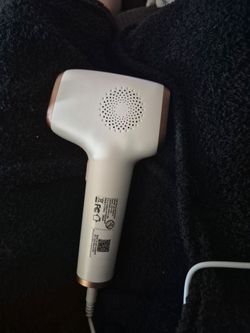 IPL Hair Removal Device White and Rose Gold