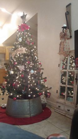 Pre-lit Christmas Tree With Storage Bag And Kirkland's Christmas Tree Collar