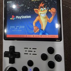 Handheld Hame Console