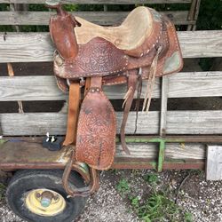 Western Saddle 