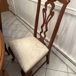 8 Seat Dinning Table 