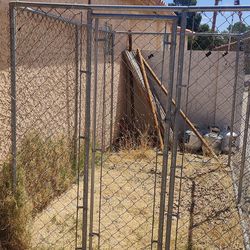 Dog Kennel Chain Link Fence