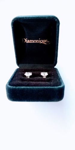 "NEW" GORGEOUS Diamonique "100 Facet" 2ct. (4ct. total wt.) 14k Solid White Gold w/ Secure Screw Backs