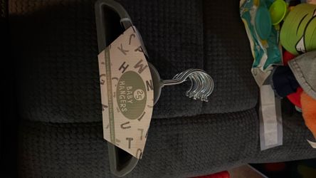 25 Velvet Baby Hangers
