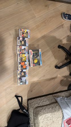 Naruto Funko Pops You Get -Naruto-teuchi-obito- Minato- Tobi-sasuke-kakashi And Saske Vs Naruto