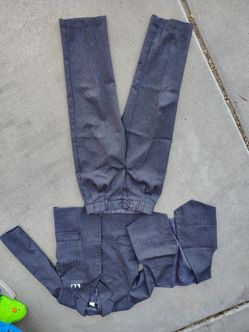 Boys suit size 7