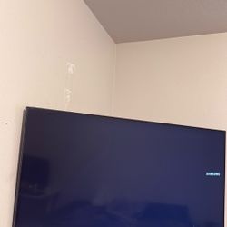 Samsung 43” 4k LED Smart Tv