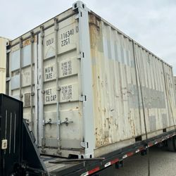 Shipping containers 20 ' & 40 '