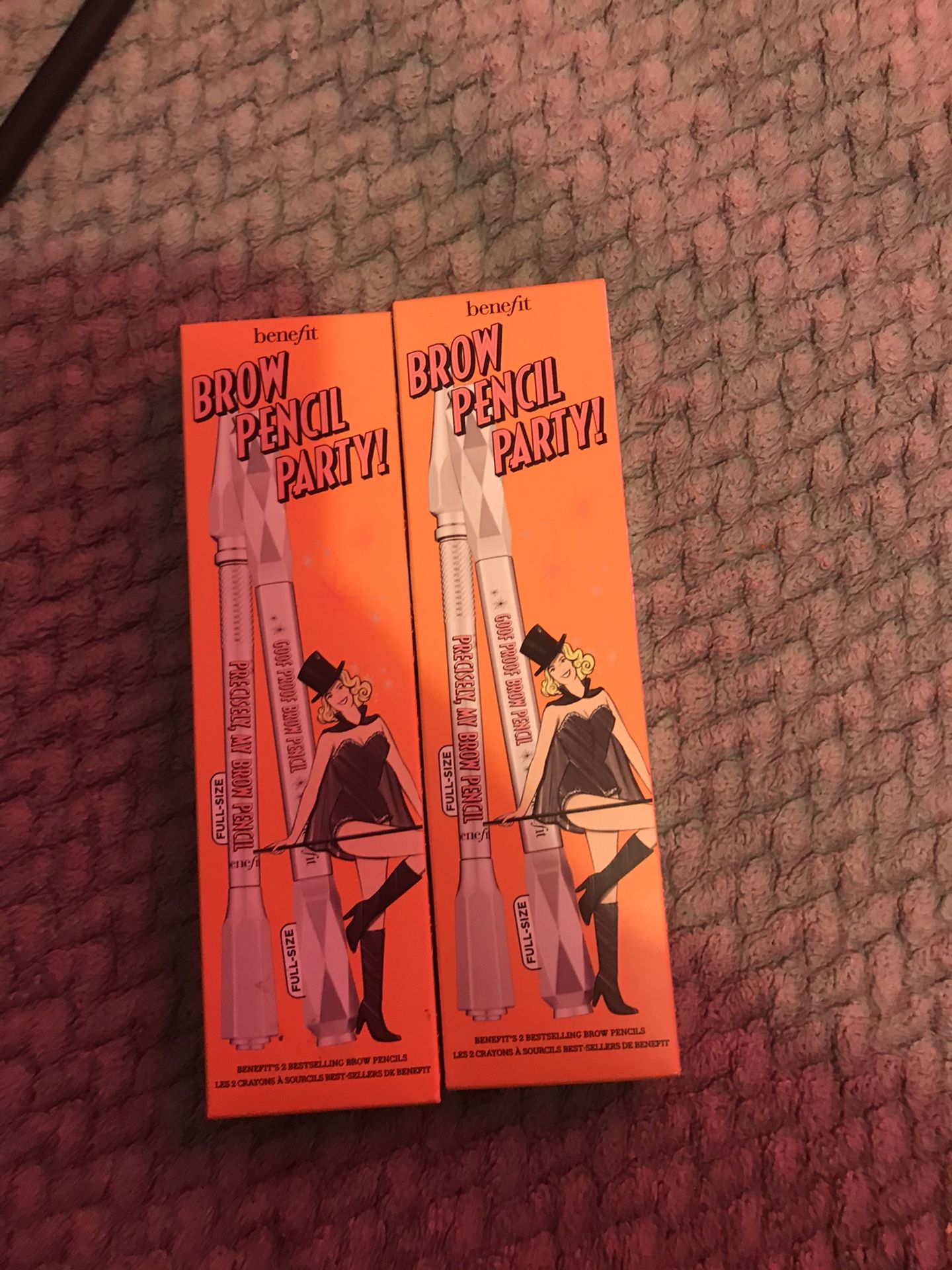 Benefit brow pencil party