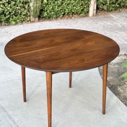 Mid Century Modern MCM Vintage 44" Round Dining Table Walnut BP John 