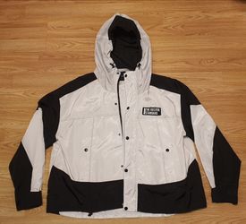 Rare! RASVOA Tokyo Streetwear Windbreaker Jacket (One Size) - Mint Condition