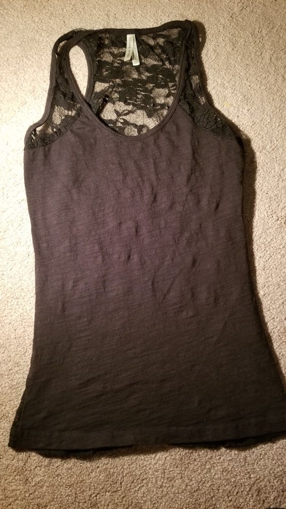 Black lacey tank