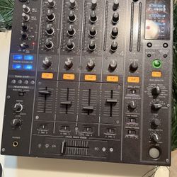 Pioneer Professional Mixer DJM-800