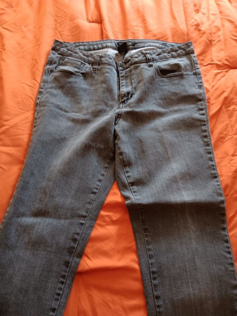 6 pair womens jeans
