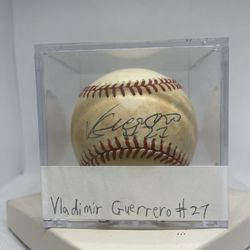 Vladimir Guerrero #27 Autograph Baseball 