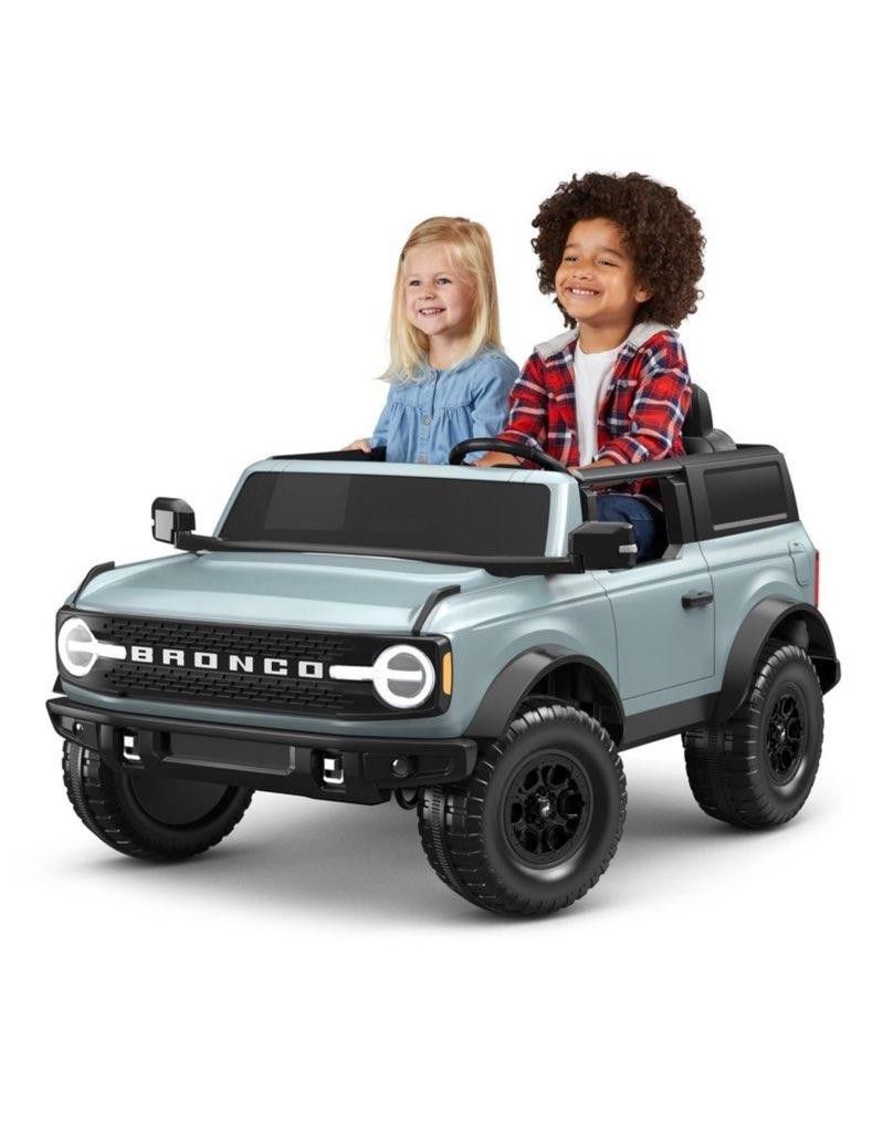 Kids Trax  12 V Ford Bronco  Powerd Ride On Brand New 