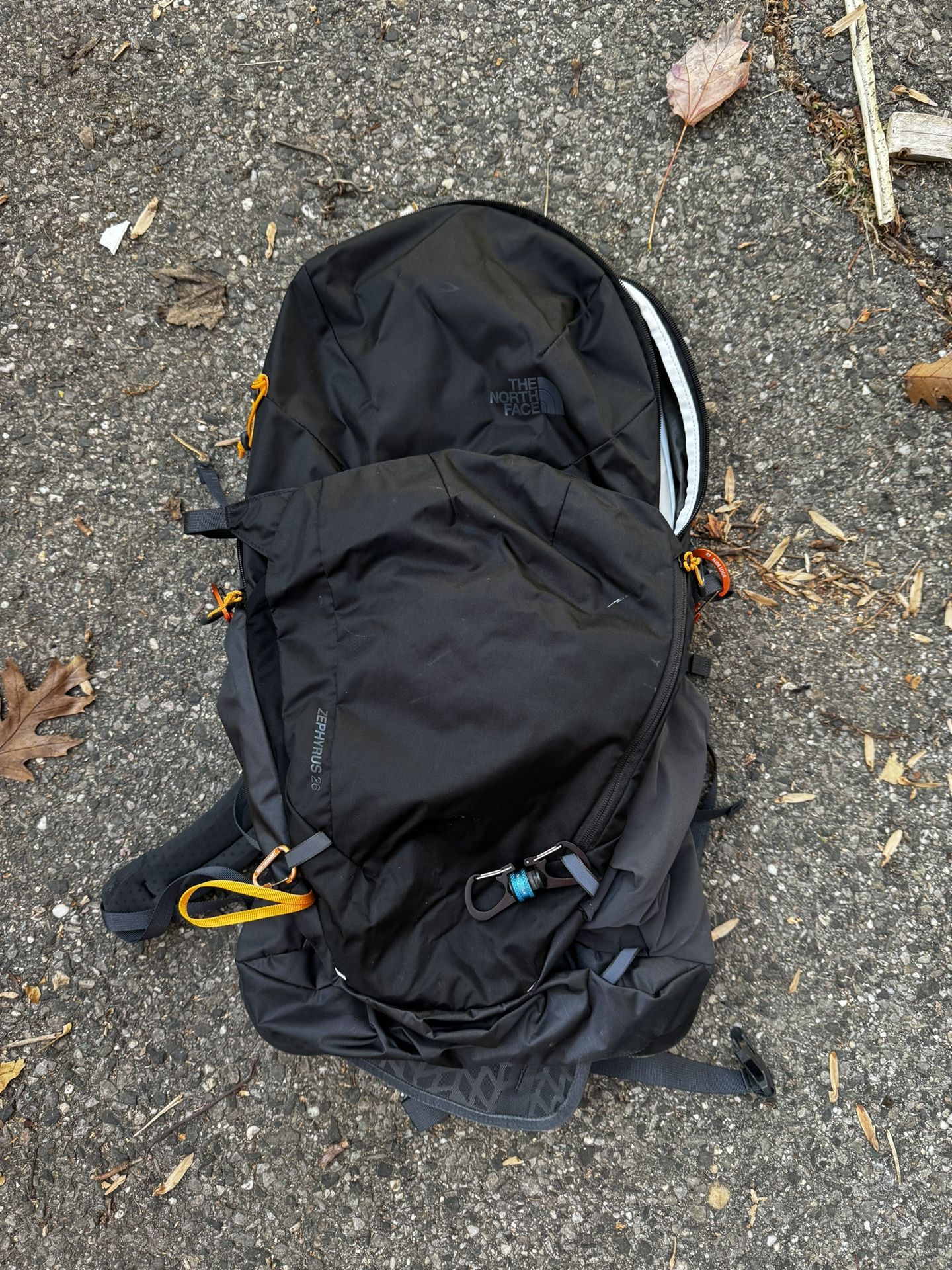 The North Face Zephyrus 26 Backpack