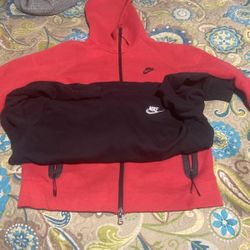 Nike Tech+black Nike Hoodie