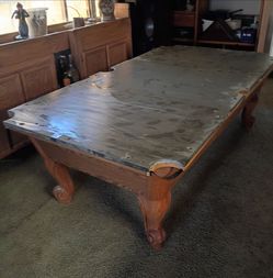 Pool table