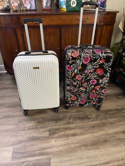 Two Suitcases Rachel Ray 25”H x 16”W x 10”D & Jessica Simpson 27” x 17”W x 10”D Used Condition $50 Both Firm on Price