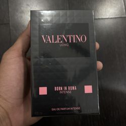 VALENTINO BORN IN ROMA