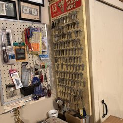 Door Closures And Keyboard