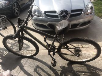 $30  Road Master 18 Speed 19 In Tires