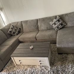 Couch / Sofa 