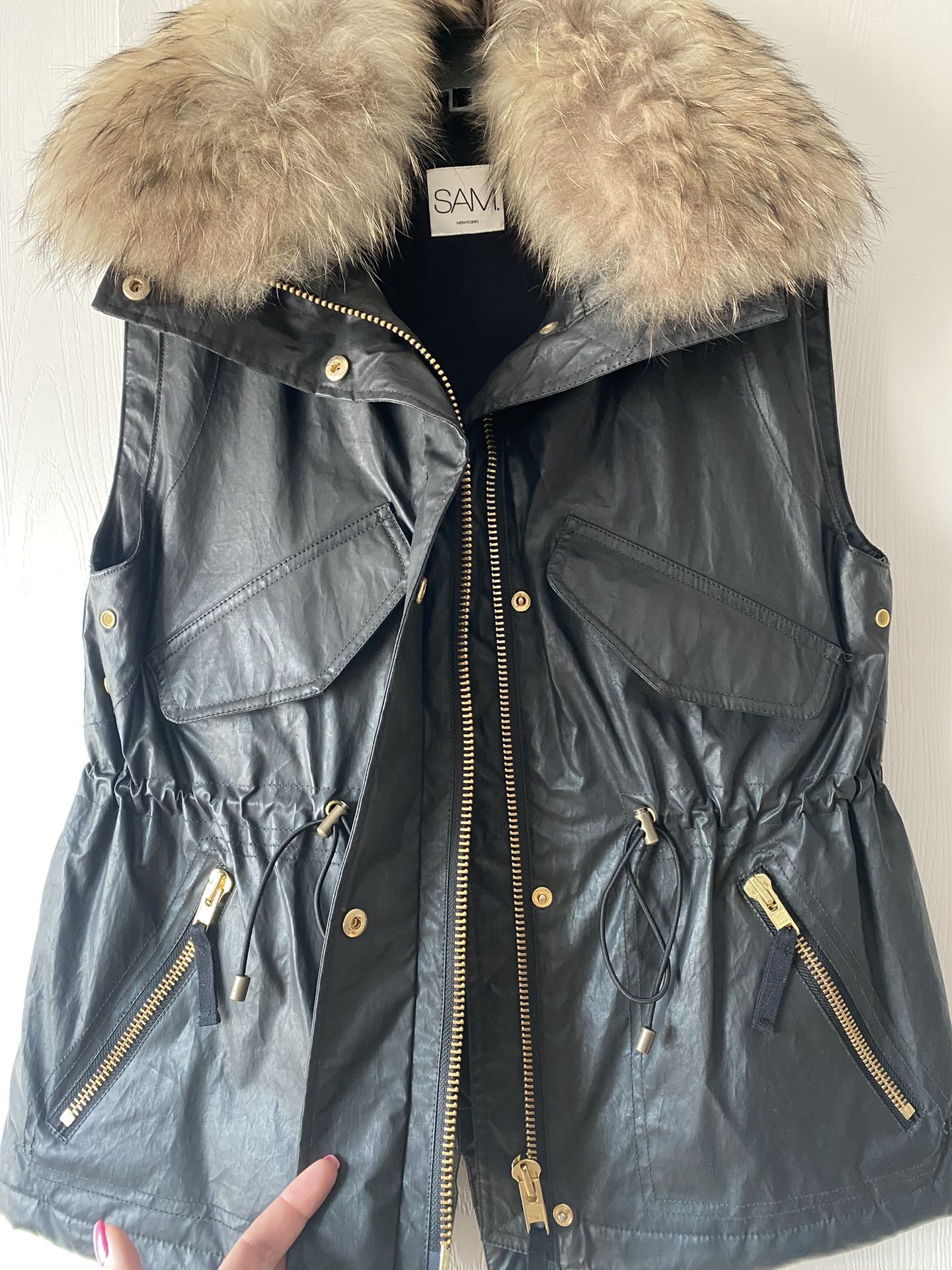 Luxe Fashion Vest (M)