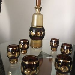 Very Rare Vintage European Liquor, Shotglass  Set With Decanter  And 6 Glasses. Brown And Gold. Great Present For  Any Occasion.