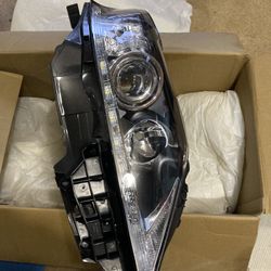    Head Light Lexus RX350
