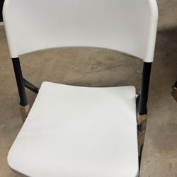 6 White Foldable Chairs