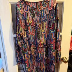 Women’s Tunic Top With Side Slits