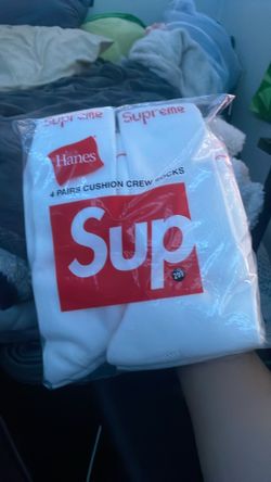 Supreme socks