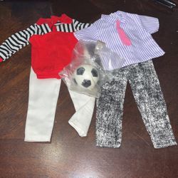 2 Ken Outfits