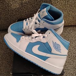 Jordan 1 Mid SE